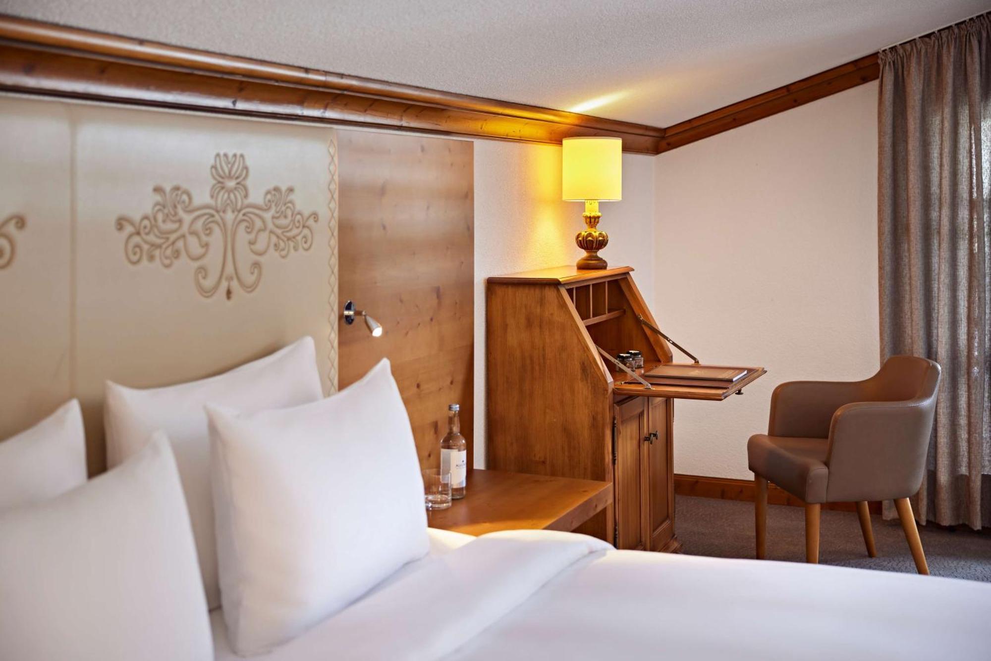 Lindner Hotel Oberstaufen Parkhotel, Part Of Jdv By Hyatt Dış mekan fotoğraf