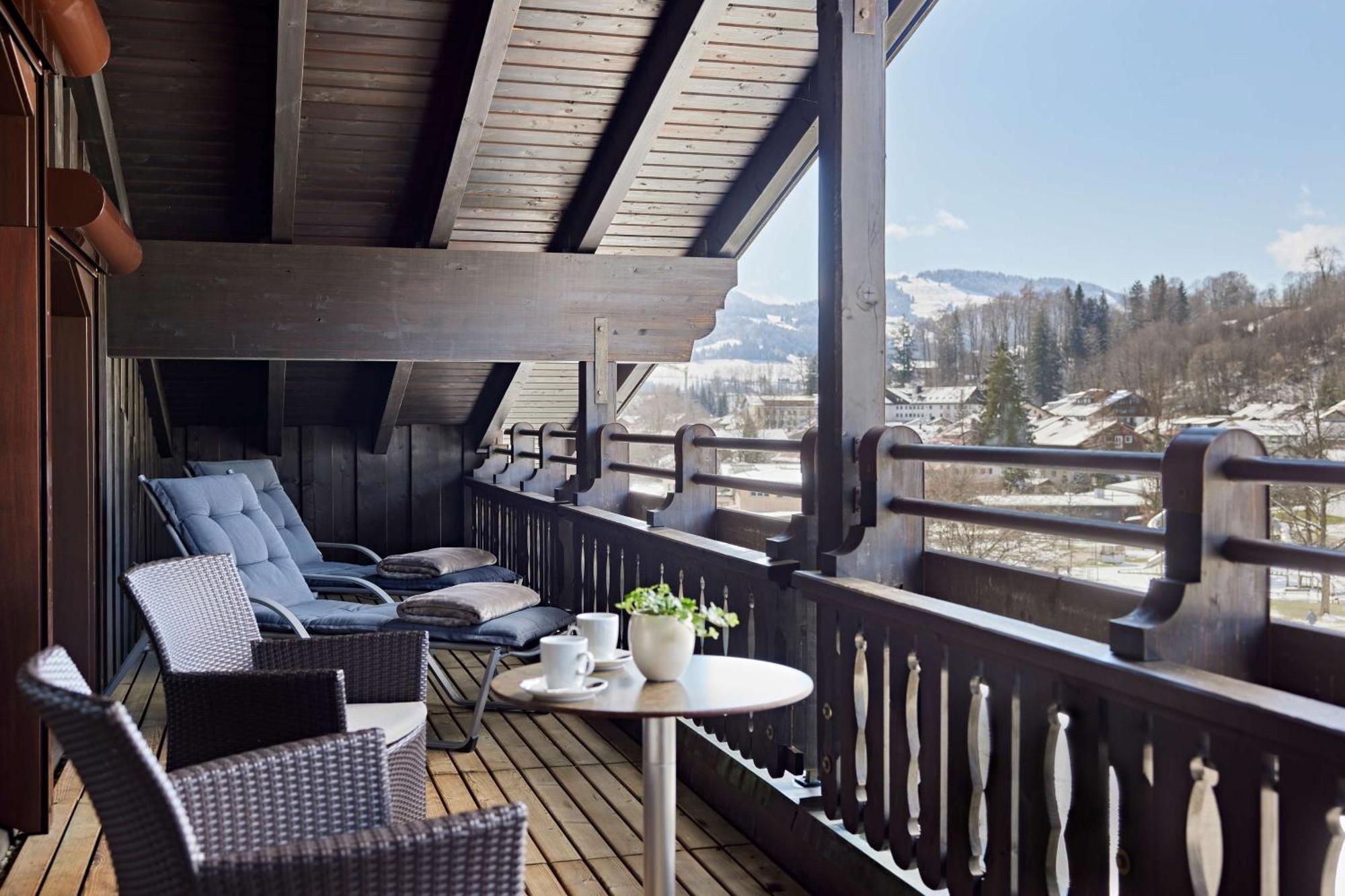 Lindner Hotel Oberstaufen Parkhotel, Part Of Jdv By Hyatt Dış mekan fotoğraf